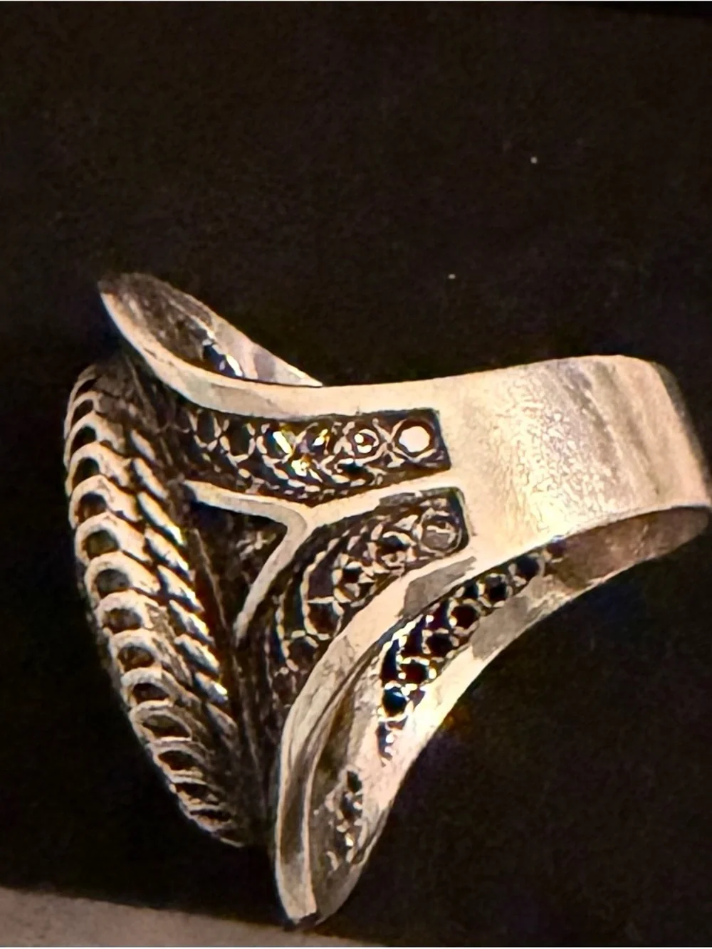 Source Unknown elegant oval